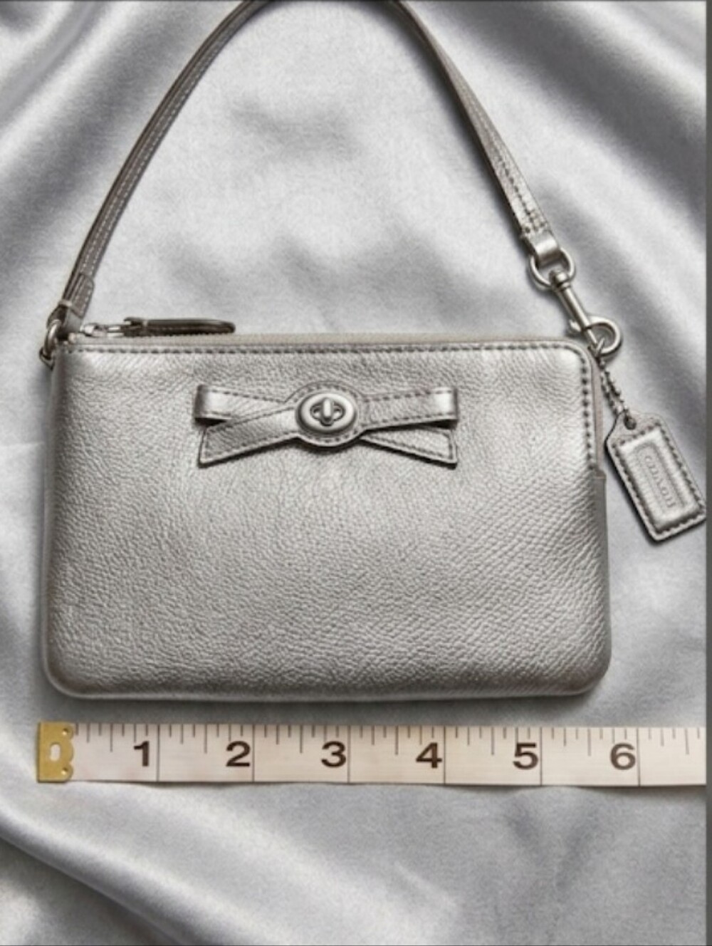 COACH Metallic Silver Leather Wristlet - Picture 4 of 12